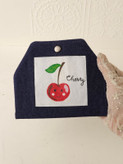 کیف بهداشتی پارچه ای نقاشی شده با دست