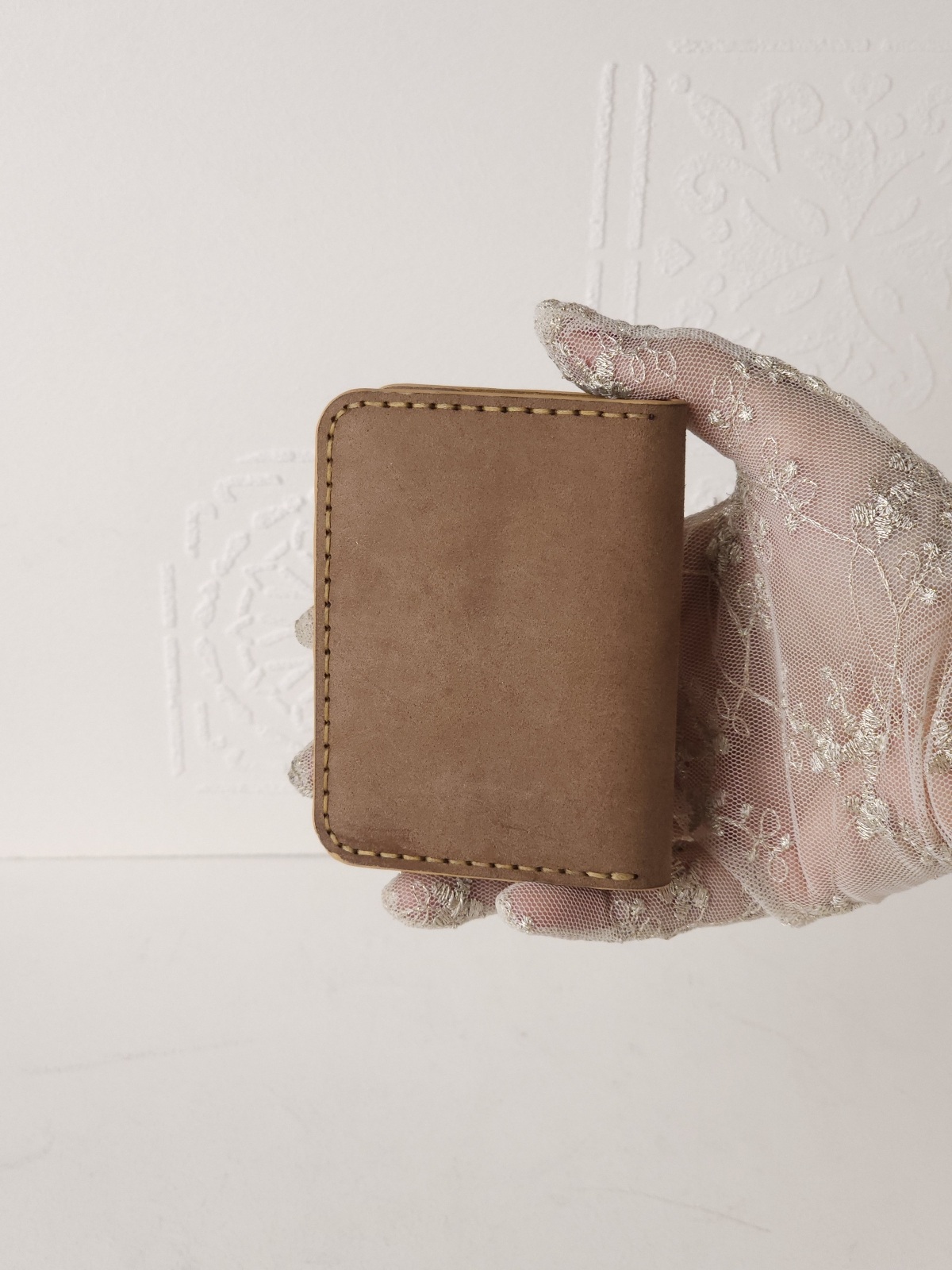 کیف کارت هورس گاوی و شتری دارای 4 جای کارت